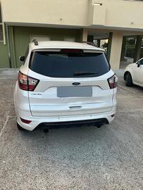 Ford Kuga st line 2019 incidentata 75,000 km