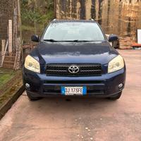Rav 4 2.2 D-4D