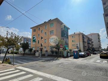 2 LOCALI A ASTI