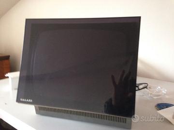 TV B/N GALAXI - CUBO