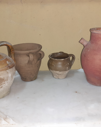 Vasi,pignate, vasellame vari