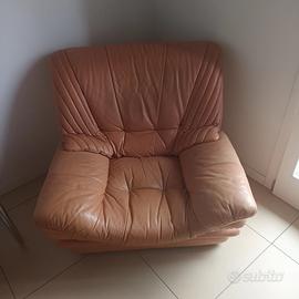 2 comode poltrona in pelle