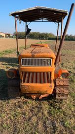 Trattore cingolato Fiat 655