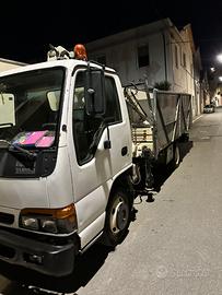 Isuzu NPR 2.8 turbo diesel