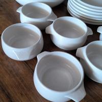 Servizio ciotole e piatti Arte Ceramica Romana 