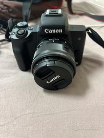Canon M50