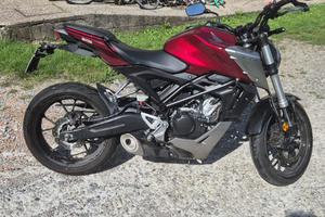 HONDA CB 125 R 2020 - 22.500 km