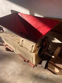 Attrezzi per vinificazione o altre mansioni