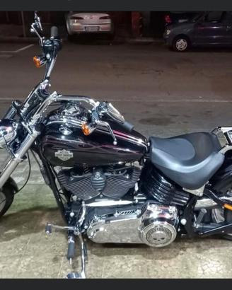 Harley Davidson  Rocker C 