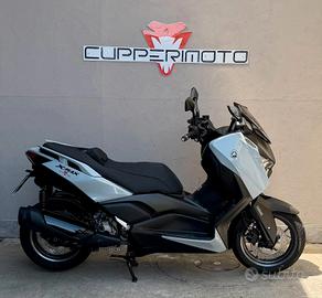 Yamaha X-Max 300 TECH