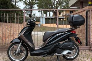 Piaggio Medley 125