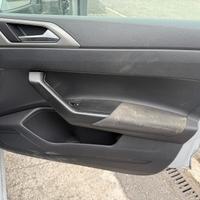 Alzavetro anteriore dx vw polo aw1 2018