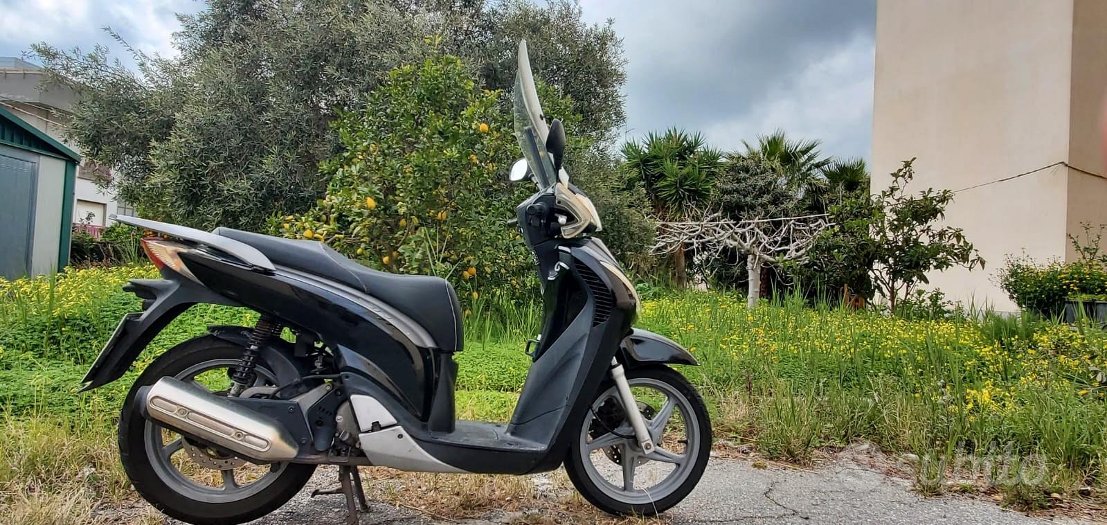 honda sh 150 2011 - Moto e Scooter In vendita a Reggio Calabria