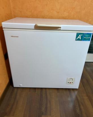 Hisense Congelatore a pozzetto