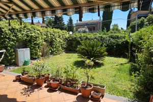 Bilocale appartamento roma garage no agenzia