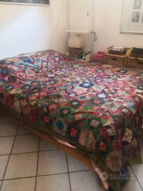 Copriletto orientale patchwork fatto a mano