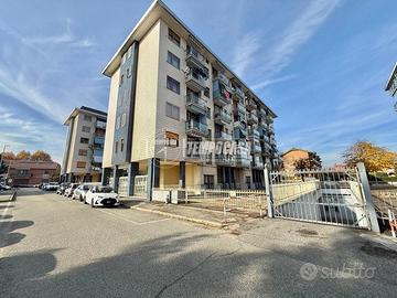 LUMINOSO BILOCALE IN CENTRO AD ALPIGNANO COMODO A