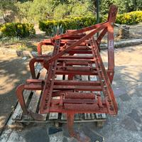 Estirpatore per trattore