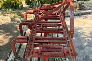 Estirpatore per trattore