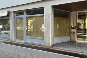 NEGOZIO A SONDRIO