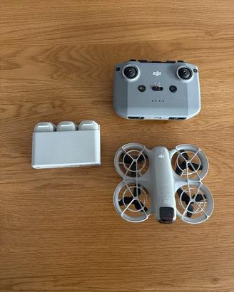 DJI Neo Fly More Combo