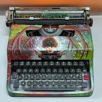 Olivetti lettera 32 stranger things