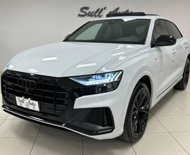 Audi Q8 50 TDI 286CV quattro tiptronic S-line 2022