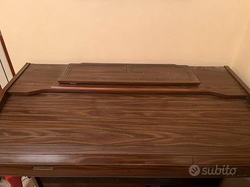 organo elettrico Farfisa  SLKE19 vintage funzionan