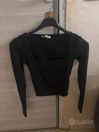 Maglietta nera pancia scoperta