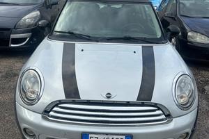 Mini Mini 2.0 16V Cooper D Automatica motore batte
