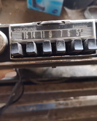 Autoradio Sinudyne Radiomatic. 