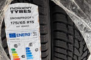 Gomme nokian 175/65 r15