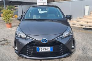 Toyota Yaris 1.5 Hybrid 73cv Business