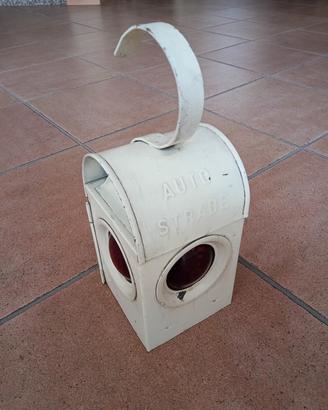 vecchia lanterna 