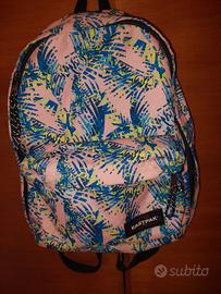 zaino Eastpak modello Out off Office 27litri 