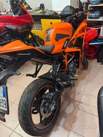KTM RC 125 del 2023.