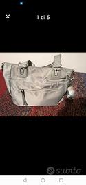 Borsa in tessuto grigio chiaro. Coveri