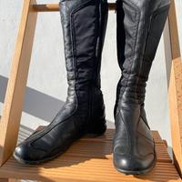 Stivali pelle fornarina