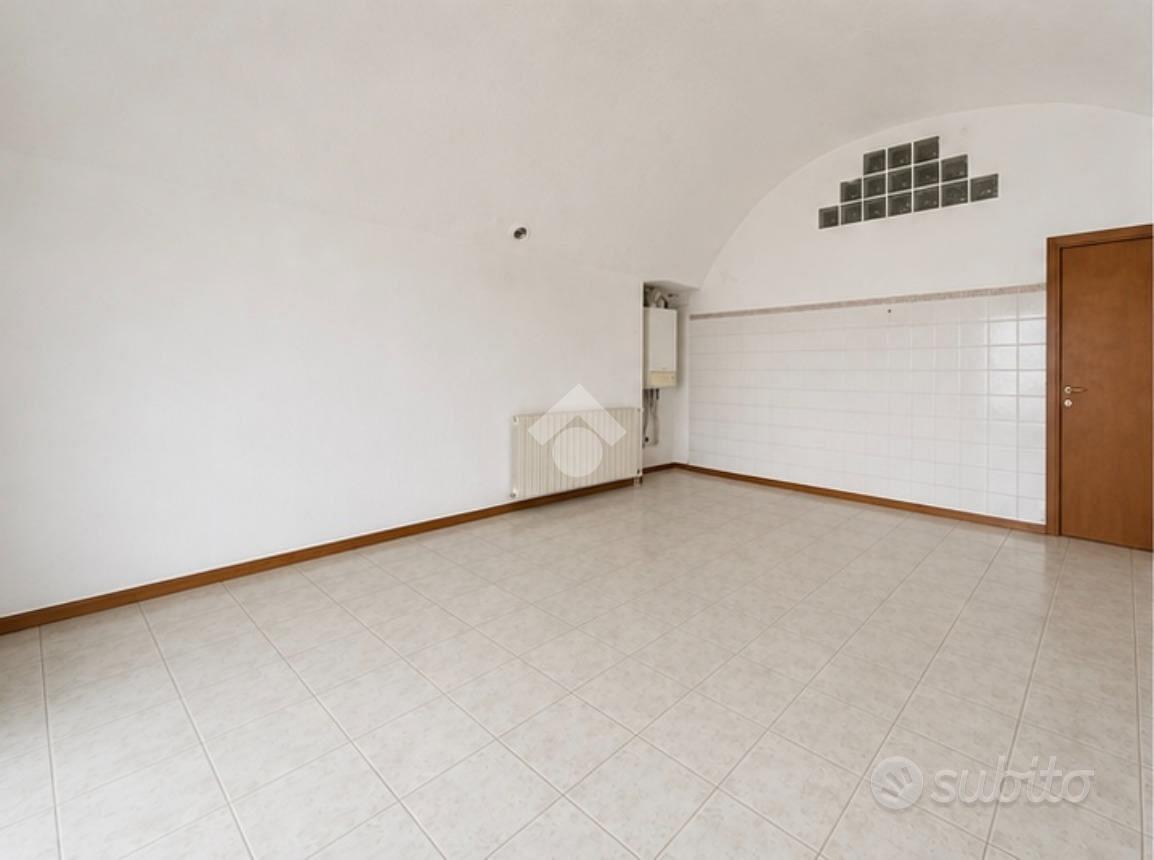 Appartamento – Madone, Bergamo - Vista 2