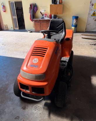 Trattorino Tagliaerba Ama Garden SG 180-102