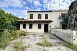 Casa Indipendente Noventa Vicentina