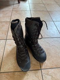 Stivaletto anfibio pelle