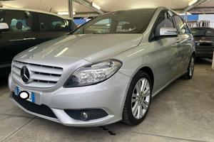 MERCEDES B180 1,5 DIESEL 10/2014