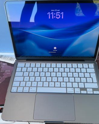 Apple macbook neo in garanzia