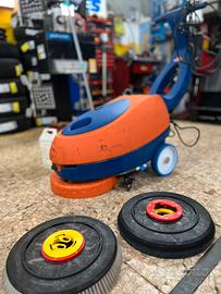 Lavasciuga pavimenti