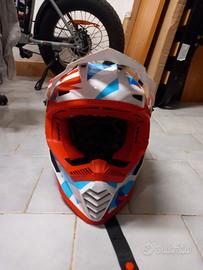 casco motocross 