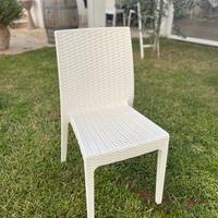 Sedia da esterno effetto rattan – colore bianco