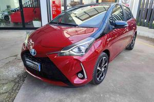 TOYOTA Yaris 1.5 Hybrid 5 porte Trend "Red Editi