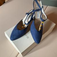 Scarpe Mary Claud modello Chanel