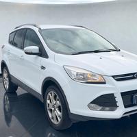 Ford Kuga 2.0 TDCI 150 CV S&S 4WD Powershift Titan